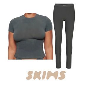 SKIMS cotton jersey t shirt & rib leggings set DEEP SEA